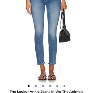 MOTHER Women's Classic Blue Cropped Jeans